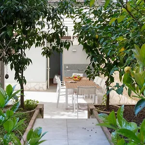 Appartement Il Giardino Di Bobo By Dimorra, Naples